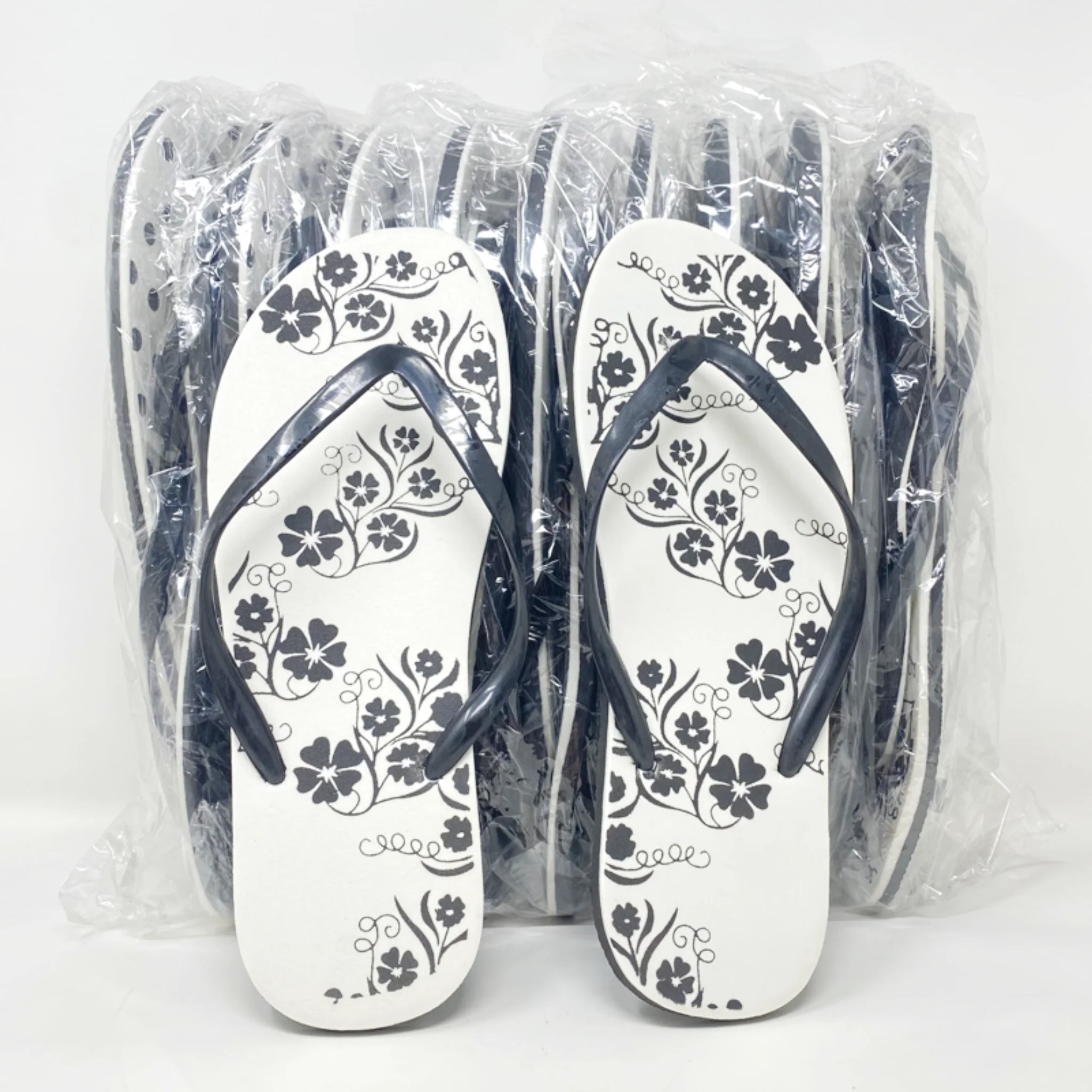 Slippers Black/White